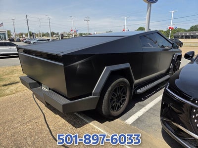 2025 Tesla Cybertruck Base
