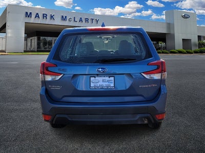 2022 Subaru Forester Base
