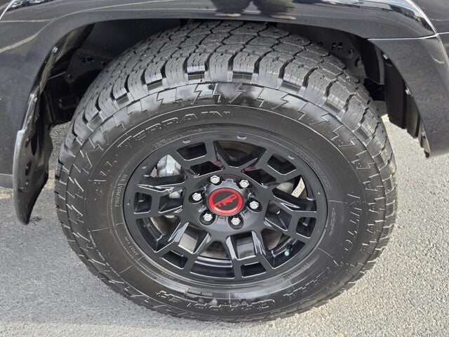 2024 Toyota 4Runner TRD Off-Road
