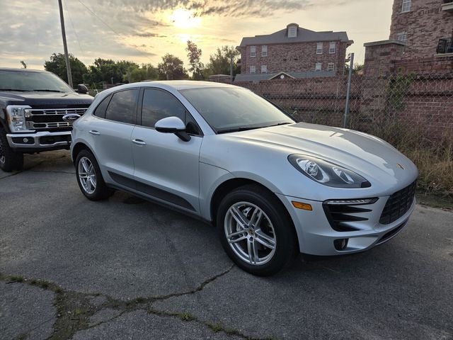 2017 Porsche Macan S