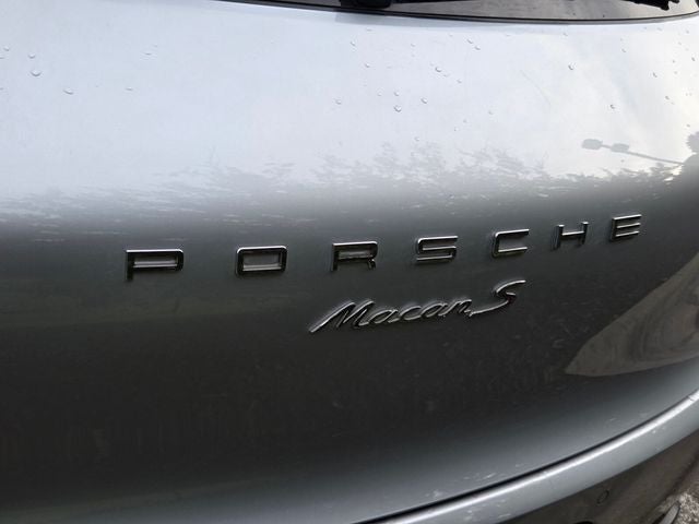 2017 Porsche Macan S