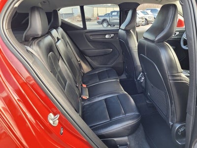 2023 Volvo XC40 B5 Core