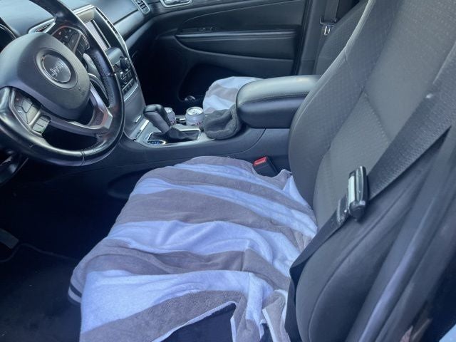 2019 Jeep Grand Cherokee Laredo E