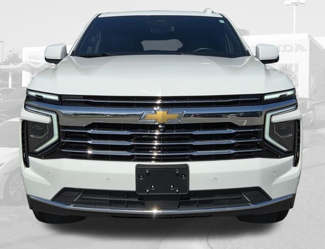 2025 Chevrolet Suburban LT