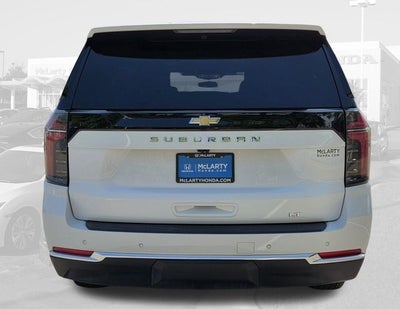 2025 Chevrolet Suburban LT