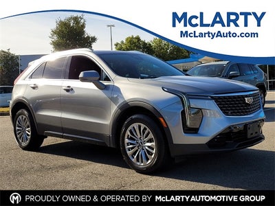 2024 Cadillac XT4 Premium Luxury