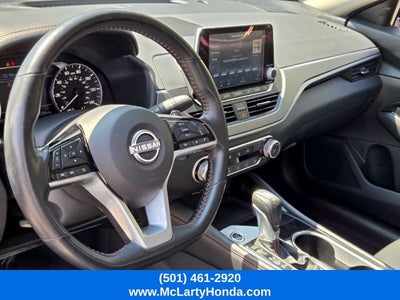 2025 Nissan Altima 2.5 SR