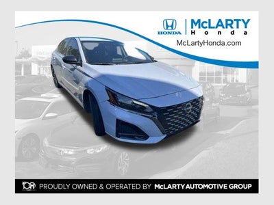 2025 Nissan Altima 2.5 SR
