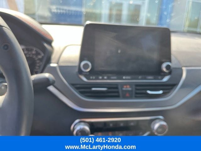 2025 Nissan Altima 2.5 SR