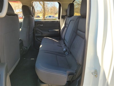 2023 Nissan Frontier SV