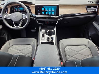 2024 Volkswagen Atlas 2.0T SE w/Technology