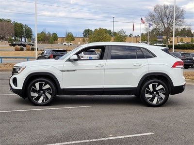 2024 Volkswagen Atlas Cross Sport 2.0T SE w/Technology