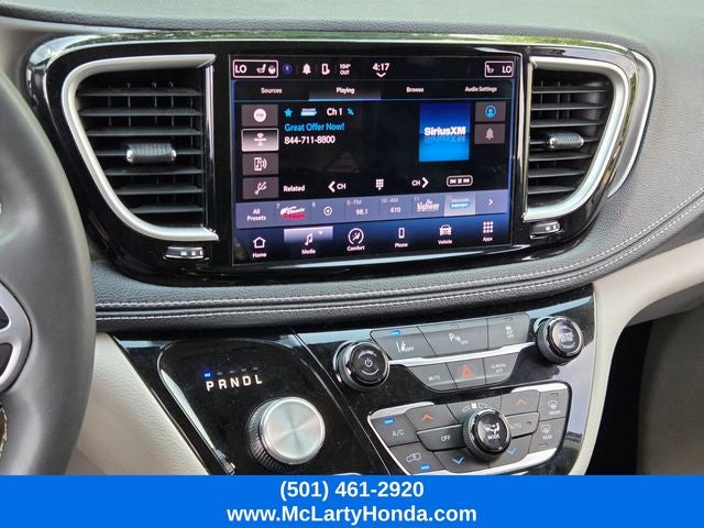 2023 Chrysler Pacifica Hybrid Touring L