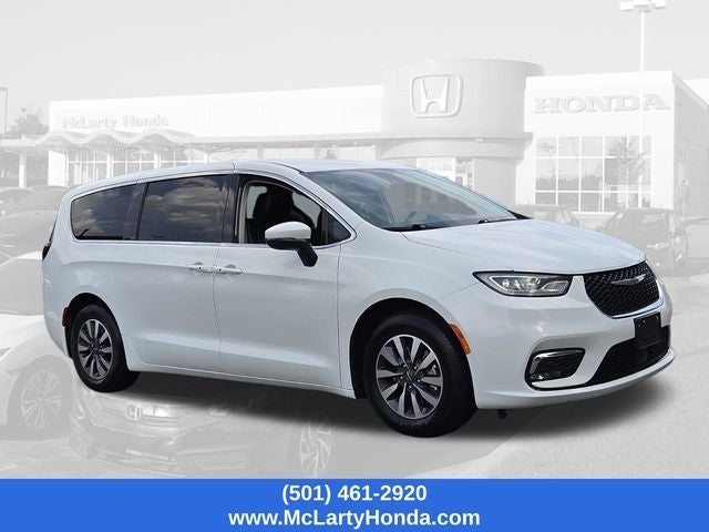 2023 Chrysler Pacifica Hybrid Touring L