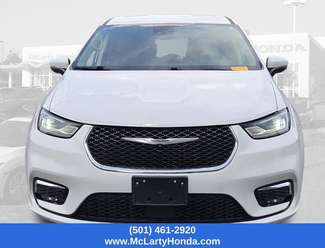 2023 Chrysler Pacifica Hybrid Touring L
