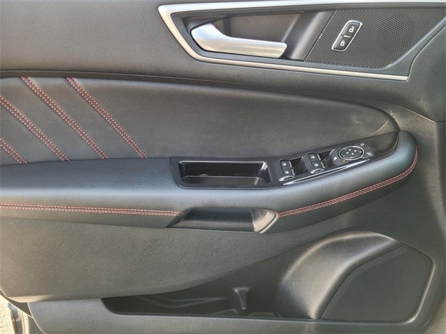 2020 Ford Edge ST Line