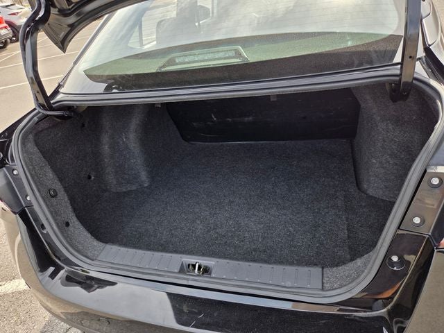 2023 Nissan Versa 1.6 S