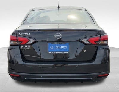 2023 Nissan Versa 1.6 S