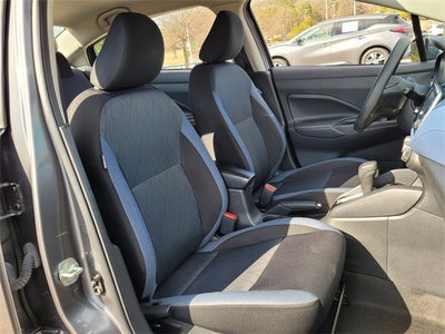 2023 Nissan Versa 1.6 SV