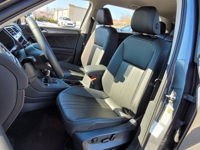 2024 Volkswagen Tiguan 2.0T SE