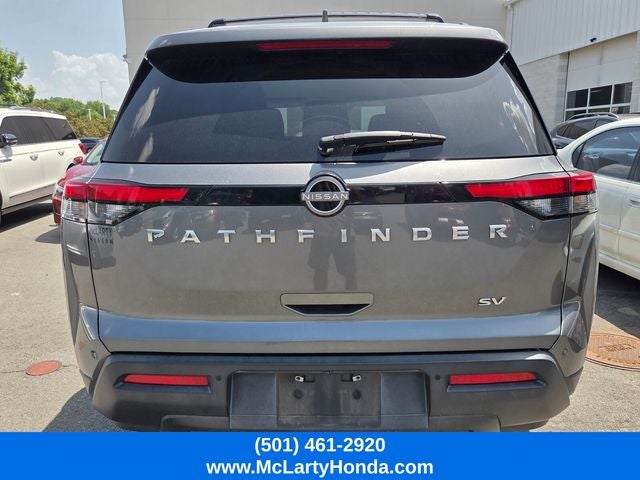 2022 Nissan Pathfinder SV