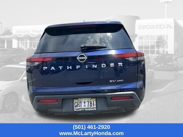 2022 Nissan Pathfinder SV