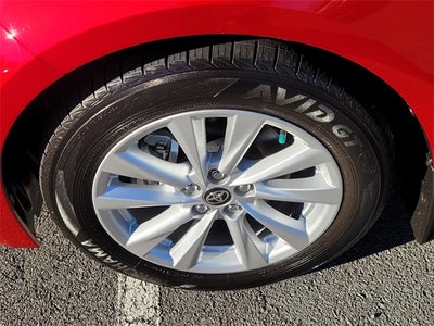 2024 Toyota Corolla Hatchback SE