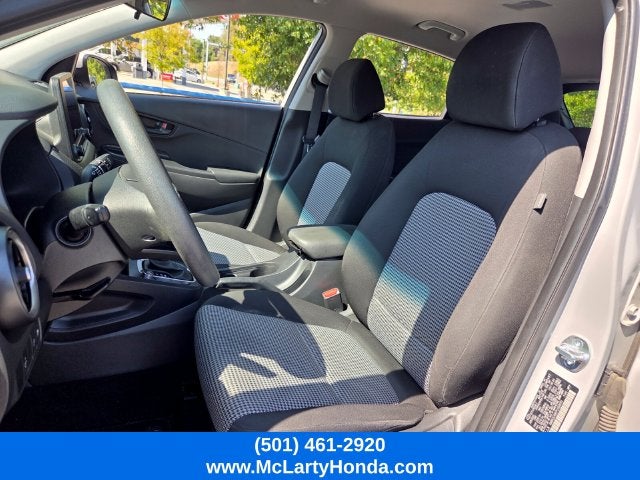 2023 Hyundai Kona SE