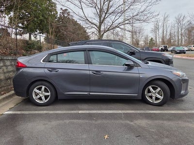 2017 Hyundai Ioniq Hybrid SEL