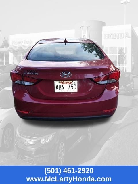 2016 Hyundai Elantra SE