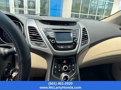 2016 Hyundai Elantra SE
