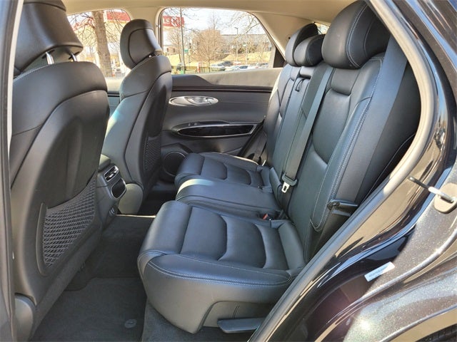 2025 Genesis GV70 2.5T