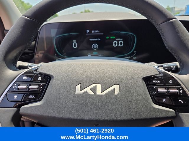 2023 Kia Niro EX