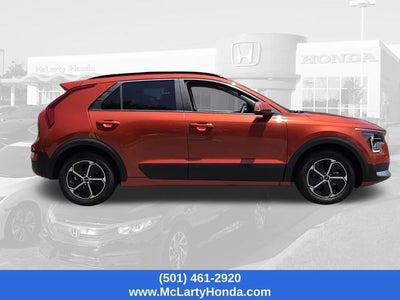 2023 Kia Niro EX