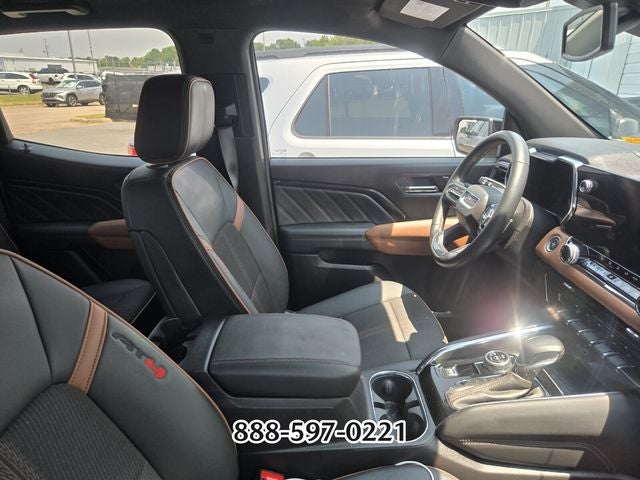 2024 GMC Canyon AT4