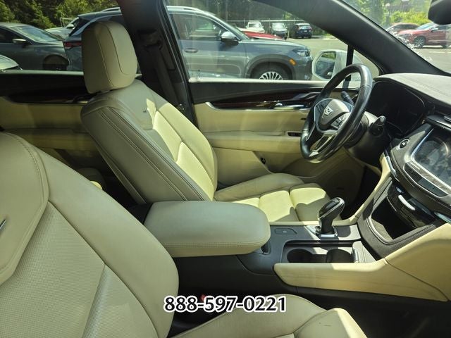 2017 Cadillac XT5 Luxury
