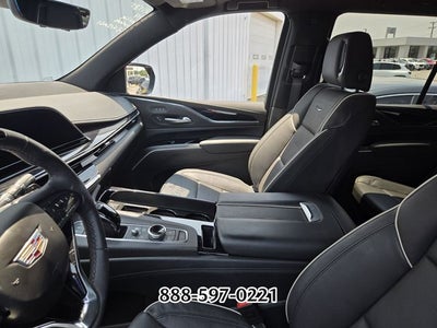 2024 Cadillac Escalade Sport
