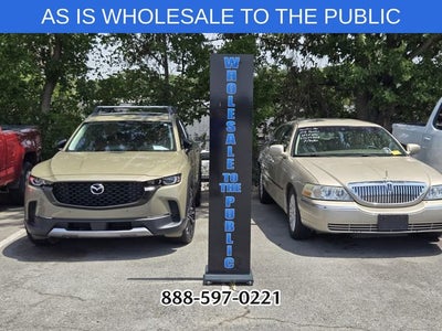 2005 Lincoln Town Car Signature