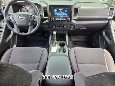 2024 Nissan Frontier SV