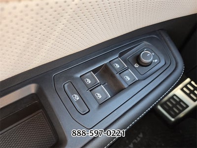 2025 Volkswagen Atlas Cross Sport 2.0T SEL Premium R-Line