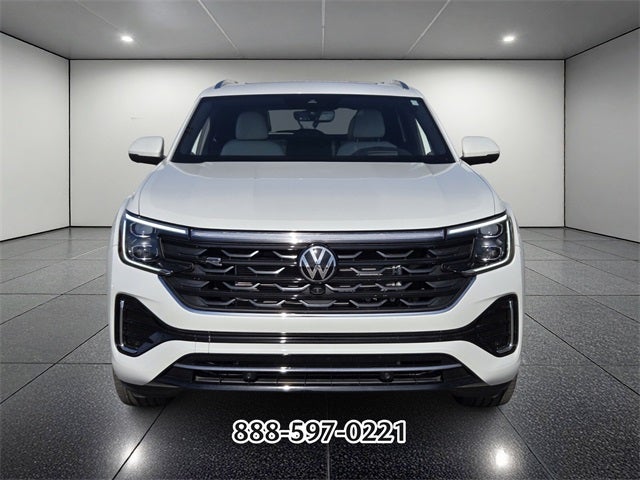 2025 Volkswagen Atlas Cross Sport 2.0T SEL Premium R-Line