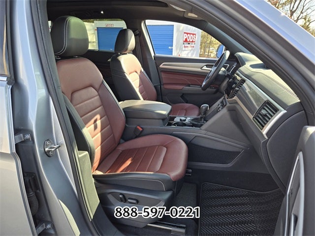 2023 Volkswagen Atlas Cross Sport 3.6L V6 SEL Premium R-Line