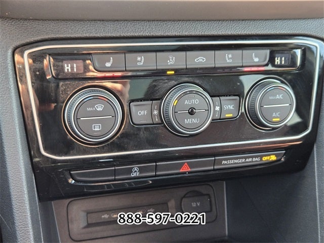 2023 Volkswagen Atlas Cross Sport 3.6L V6 SEL Premium R-Line