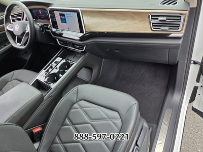 2025 Volkswagen Atlas 2.0T SE w/Technology