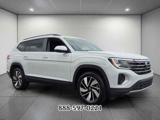 2025 Volkswagen Atlas 2.0T SE w/Technology