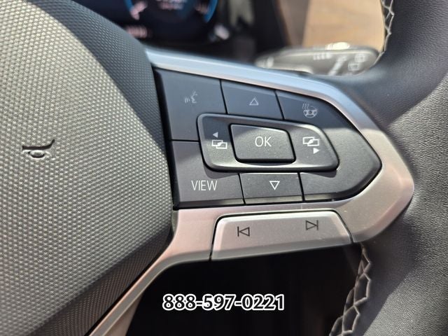 2025 Volkswagen Atlas 2.0T SE w/Technology