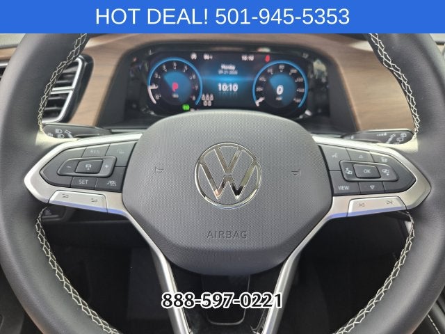 2026 Volkswagen Atlas SE w/Technology