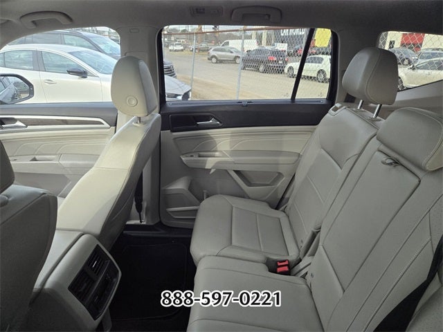 2023 Volkswagen Atlas 2.0T SE w/Technology