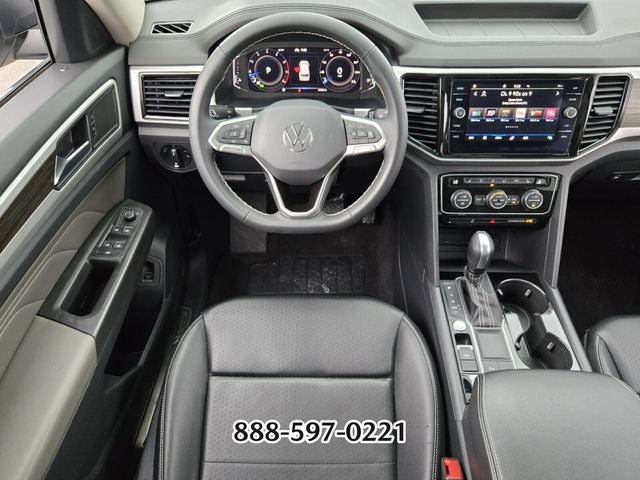 2022 Volkswagen Atlas 3.6L V6 SE w/Technology