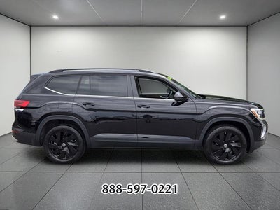 2025 Volkswagen Atlas 2.0T SE w/Technology